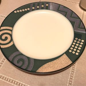 Mikasa Intaglio CAC18 Life Style 13 inch serving plate